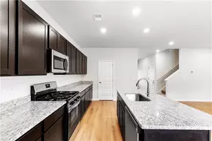 200 Wildflower Cir, Calhoun, GA 30701 - Photo 11