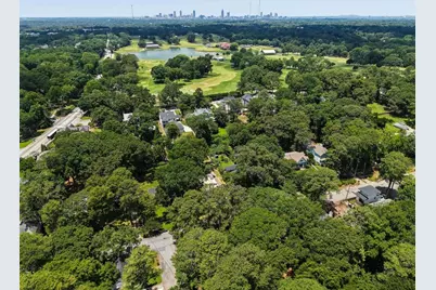 445 Ashburton Avenue SE, Atlanta, GA 30317 - Photo 41