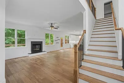 3356 Kenyon Creek Drive NW, Kennesaw, GA 30152 - Photo 11