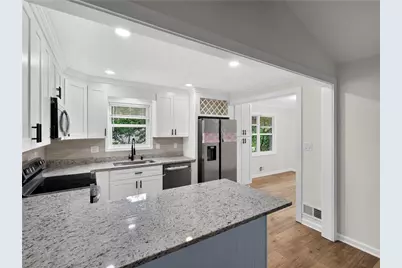 764 Trailwood Drive, Riverdale, GA 30274 - Photo 13