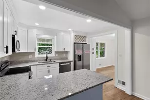 764 Trailwood Dr, Riverdale, GA 30274 - Photo 13