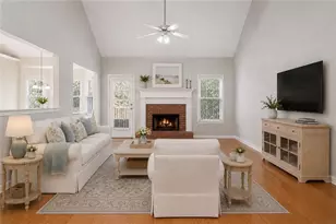 715 Maggie Mae Ln, Lawrenceville, GA 30045 - Photo 11
