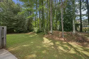 5933 Trent Walk Dr, Lithonia, GA 30038 - Photo 41