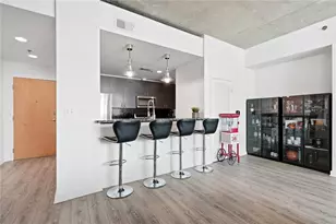 250 Pharr Rd NE, Atlanta, GA 30305 - Photo 13