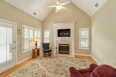 1910 Woodberry Run Drive, Snellville, GA 30078 - Photo 13