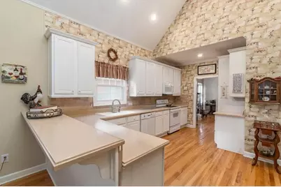 1910 Woodberry Run Drive, Snellville, GA 30078 - Photo 11