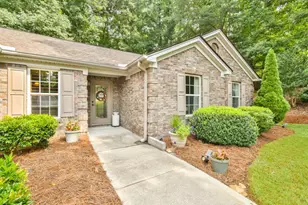 2044 Lantern Dr, Jefferson, GA 30549 - Photo 3