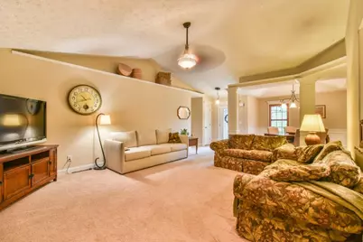 2044 Lantern Drive, Jefferson, GA 30549 - Photo 11