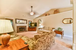 2044 Lantern Dr, Jefferson, GA 30549 - Photo 9