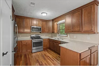 3095 Woodland Drive NW, Kennesaw, GA 30152 - Photo 9