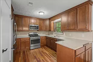 3095 Woodland Dr NW, Kennesaw, GA 30152 - Photo 9