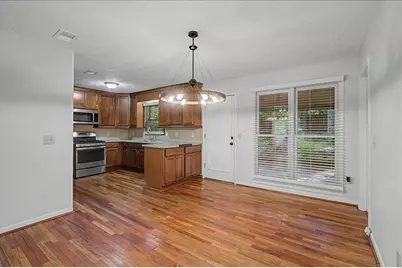 3095 Woodland Drive NW, Kennesaw, GA 30152 - Photo 7