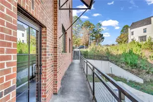 10625 Serenbe Ln, Chattahoochee Hills, GA 30268 - Photo 27