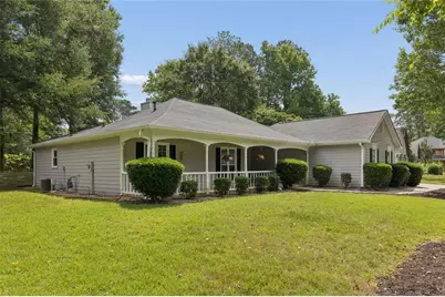 1109 Wynford Commons Commons SW, Marietta, GA 30064 - Photo 3