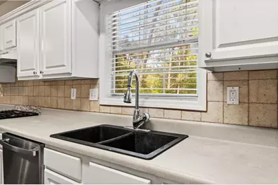 5560 Taylor Road, Alpharetta, GA 30022 - Photo 15