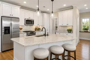 421 Clubview Dr, Woodstock, GA 30189 - Photo 19