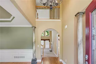 421 Clubview Dr, Woodstock, GA 30189 - Photo 5