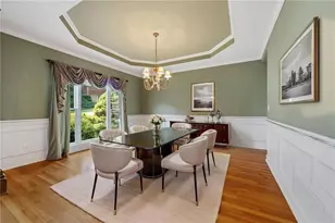 421 Clubview Dr, Woodstock, GA 30189 - Photo 7