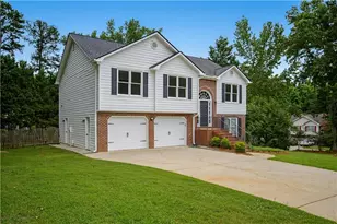 2303 Katie Ann Ln, Dacula, GA 30019 - Photo 3