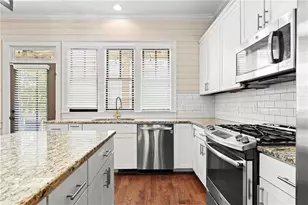 81 College St NW, Norcross, GA 30071 - Photo 9