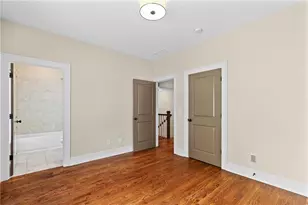 81 College St NW, Norcross, GA 30071 - Photo 17