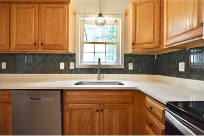 544 Academy Woods Drive, Jefferson, GA 30549 - Photo 11