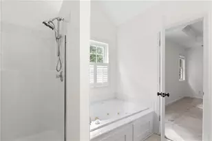 544 Academy Woods Dr, Jefferson, GA 30549 - Photo 15