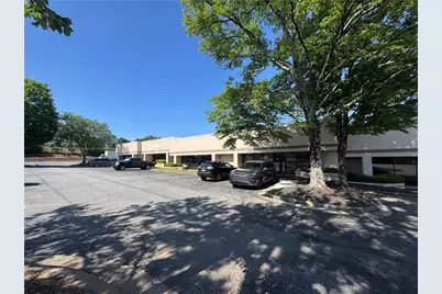 6069 Oakbrook Parkway, Norcross, GA 30093 - Photo 5