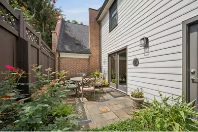 218 Forkner Drive #B, Decatur, GA 30030 - Photo 31