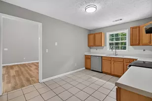 4025 Hemingway Dr, Monroe, GA 30656 - Photo 9