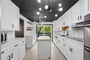 240 Summerfield Dr, Alpharetta, GA 30022 - Photo 9