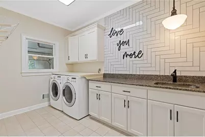 1580 Winding Creek Circle, Snellville, GA 30078 - Photo 15
