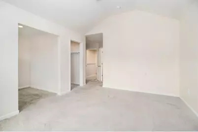 5642 Union Pointe Drive, Union City, GA 30291 - Photo 17