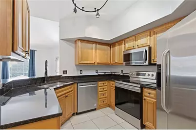 200 Renaissance Parkway NE #221, Atlanta, GA 30308 - Photo 9