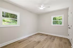 353 Roxbury Dr, Riverdale, GA 30274 - Photo 13