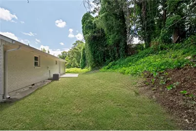 353 Roxbury Drive, Riverdale, GA 30274 - Photo 19
