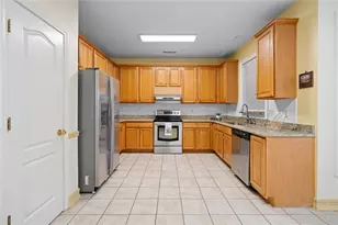 2050 Wildcat Cliffs Way, Lawrenceville, GA 30043 - Photo 17