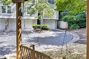 4252 River Green Dr NW, Atlanta, GA 30327 - Photo 15