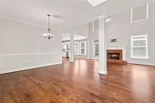 843 Bentwater Dr, Acworth, GA 30101 - Photo 9