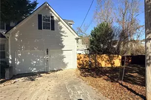 6102 Waterton Dr, Lithonia, GA 30058 - Photo 31