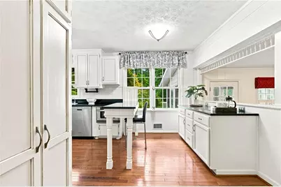 11555 Northgate Way, Roswell, GA 30075 - Photo 17