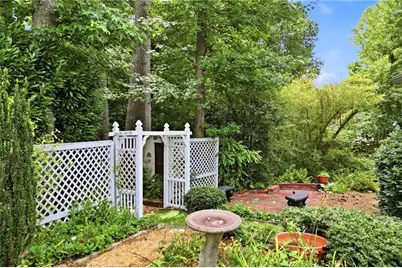 11555 Northgate Way, Roswell, GA 30075 - Photo 47