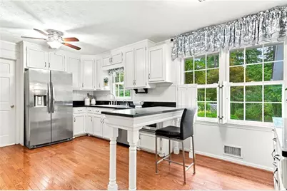 11555 Northgate Way, Roswell, GA 30075 - Photo 13