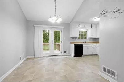 5516 Liberty Road, Union City, GA 30291 - Photo 13