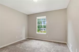 5516 Liberty Rd, Union City, GA 30291 - Photo 17