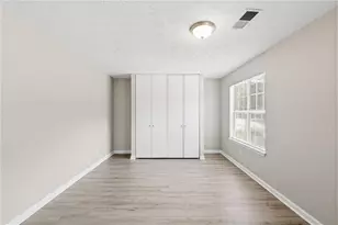 6290 Marbut Farms Ln, Lithonia, GA 30058 - Photo 19