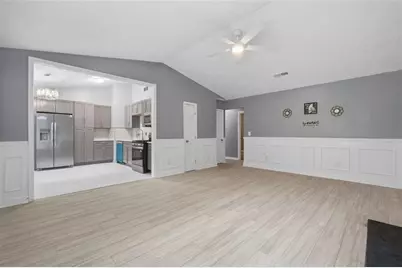 5856 Rock Road, Union City, GA 30291 - Photo 11