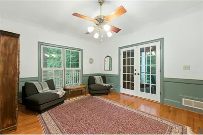 196 Roe Hampton Lane, Stone Mountain, GA 30087 - Photo 9