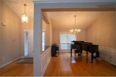 3604 Dunbar Lane, Suwanee, GA 30024 - Photo 5