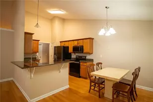 3604 Dunbar Ln, Suwanee, GA 30024 - Photo 11